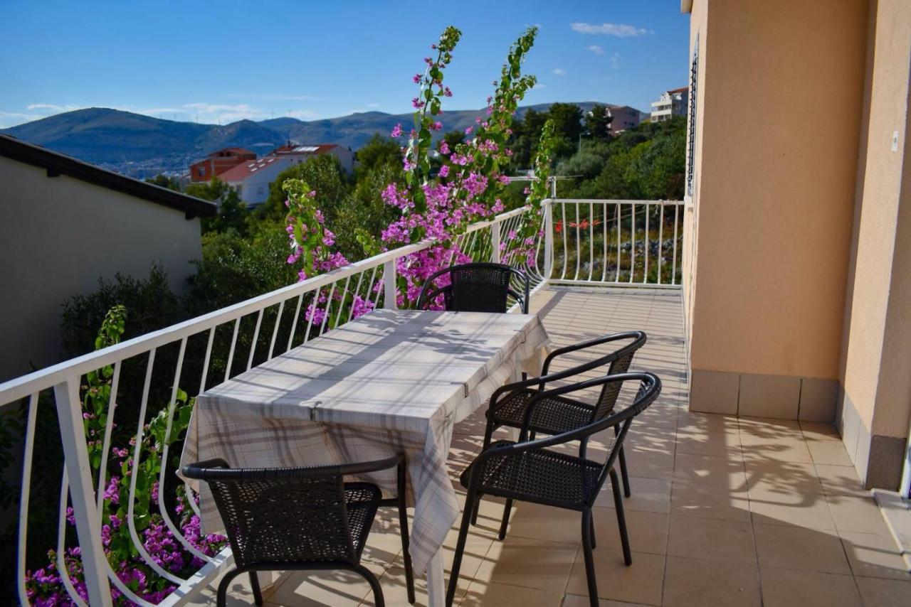 Apartment Ankica Trogir Exterior photo
